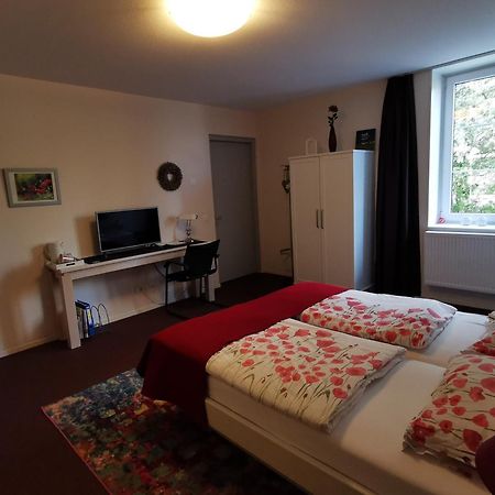 Housing De Brouwerij Bed and Breakfast Westdorpe Δωμάτιο φωτογραφία