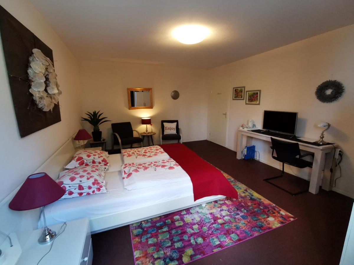 Housing De Brouwerij Bed and Breakfast Westdorpe Εξωτερικό φωτογραφία